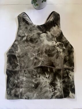 Lululemon Key to Balance Yoga Tank Top Diamond Dye Light Sage Olive Size 2